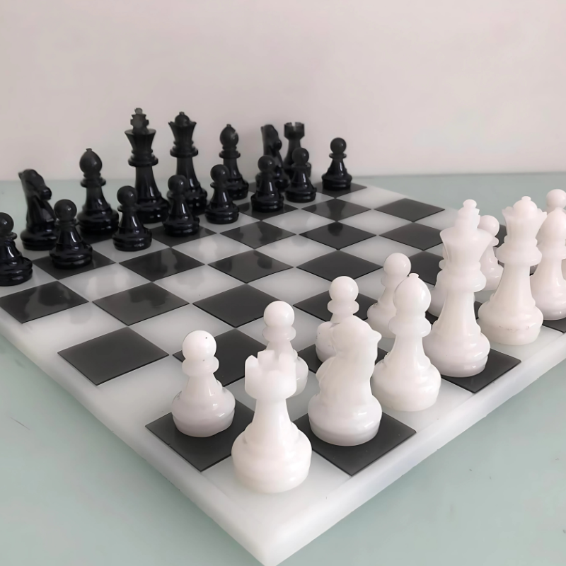 Perfect Balance – Bàn Cờ Vua Đen Trắng Tối Giản Cao Cấp